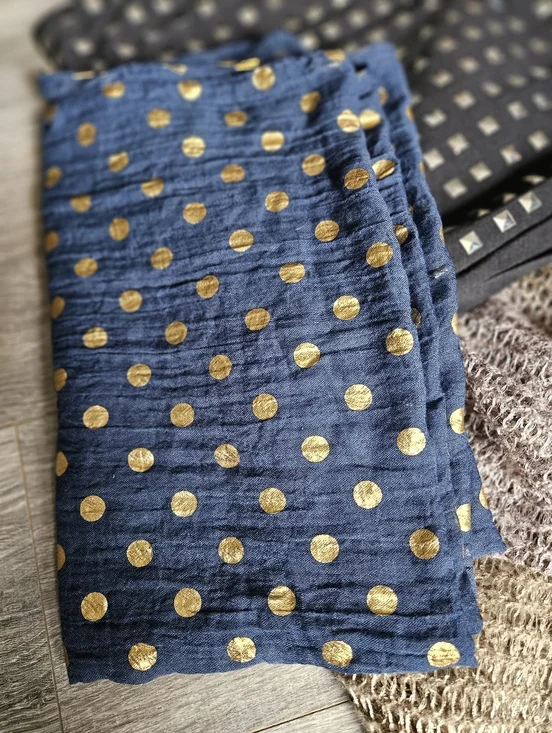 Beautiful Soft Classy Infinity Scarf Scarves Lot Metallic Silver Gold Black Nail - Picture 2 of 8